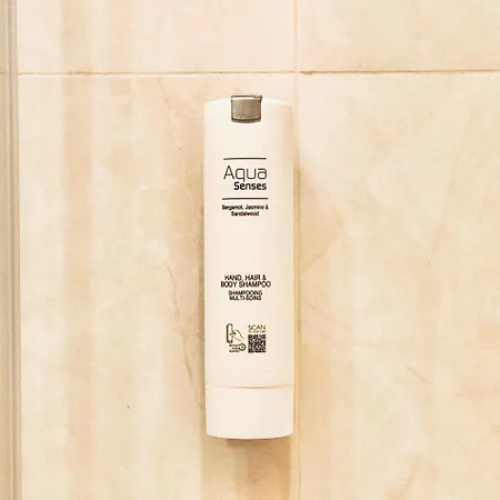 Lirra Luxe - * Belgrád